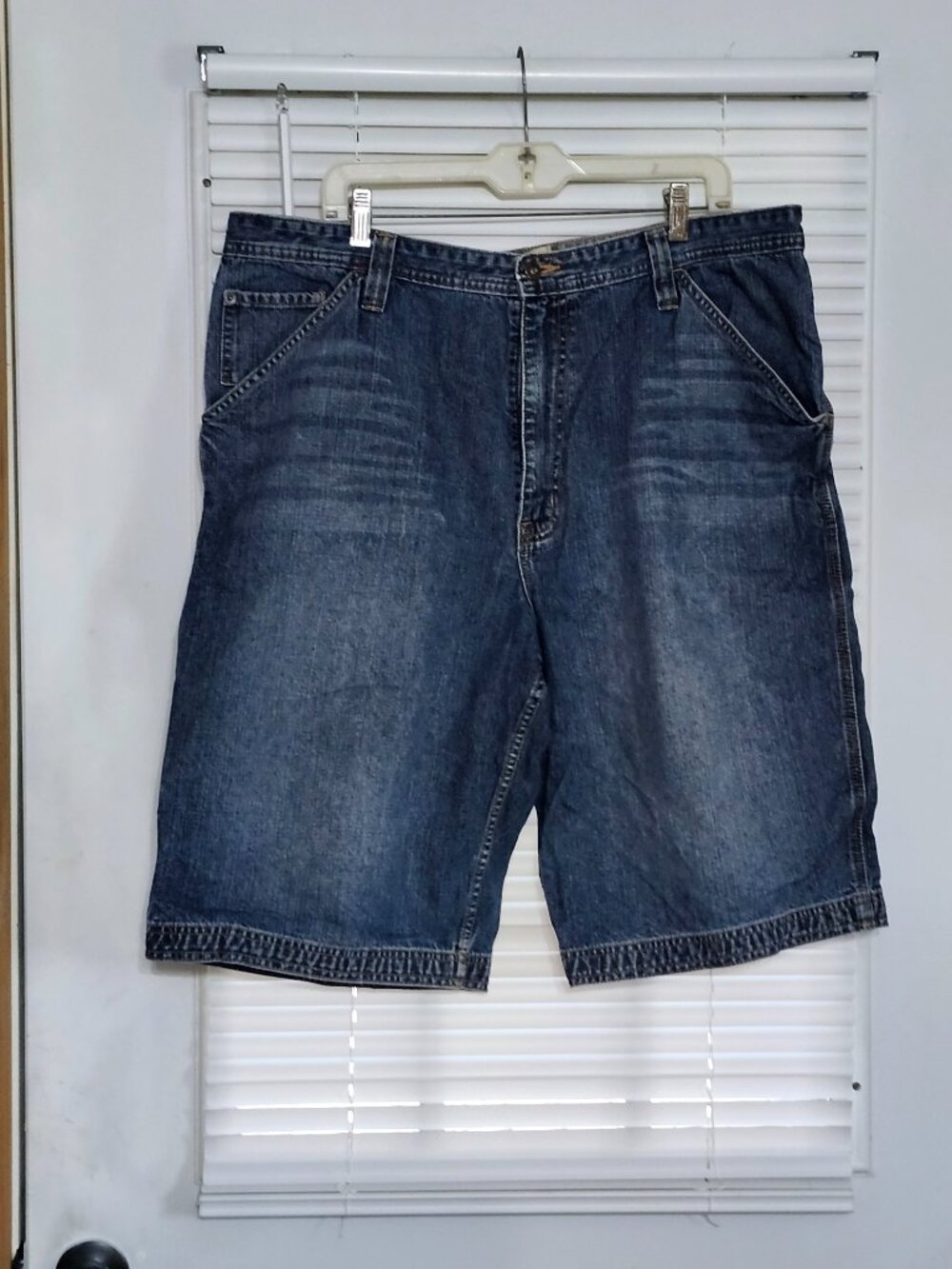 Urban Up mans denim shorts size 40